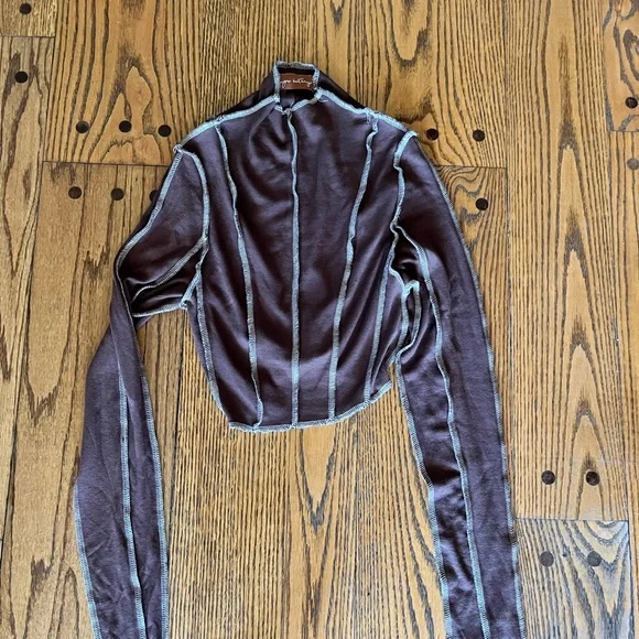 Cropped Brown Long Sleeve Top with Stripes. Super stretchy and soft - Picture 2 of 9